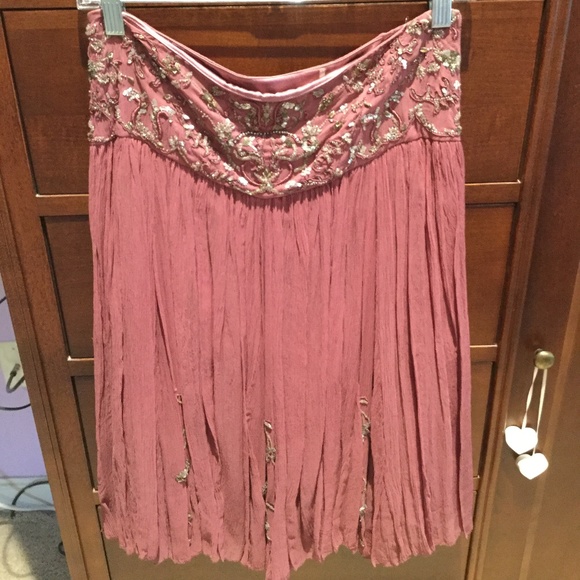 Elie Tahari pink beaded skirt, 4 - Picture 1 of 3